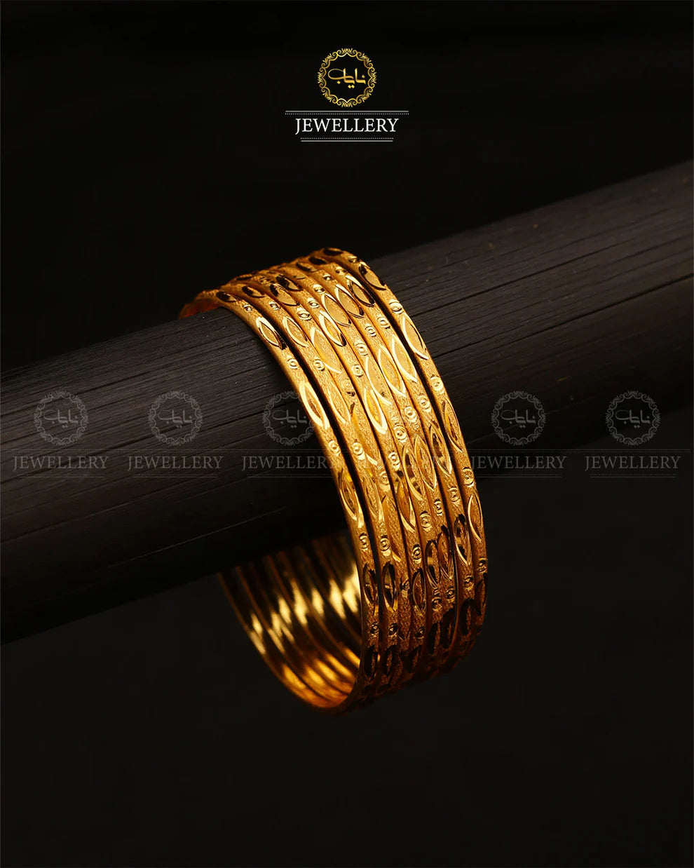 Gold Look 8 pcs indian Bangles set